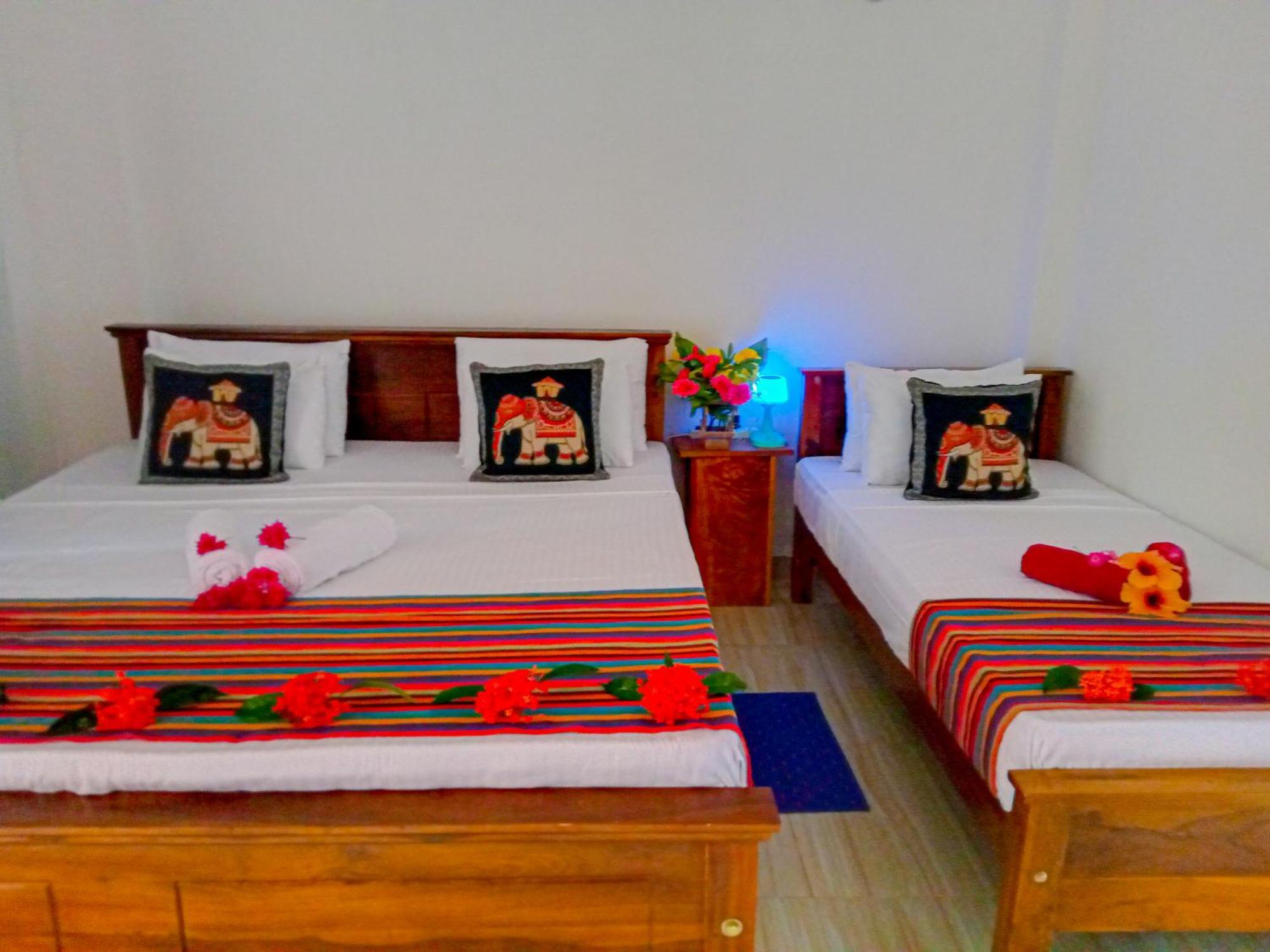 Gimhana Homestay Sigiriya Eksteriør billede